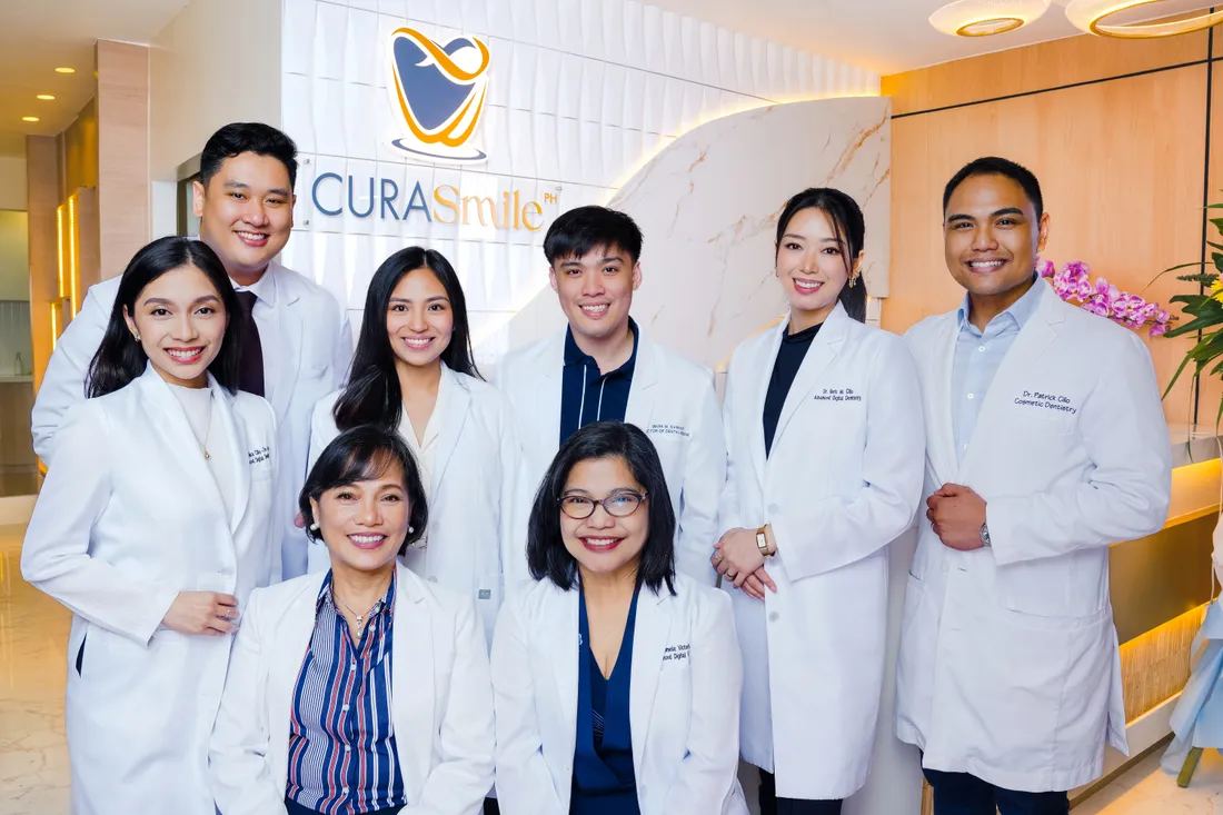 The CuraSmile Dental team